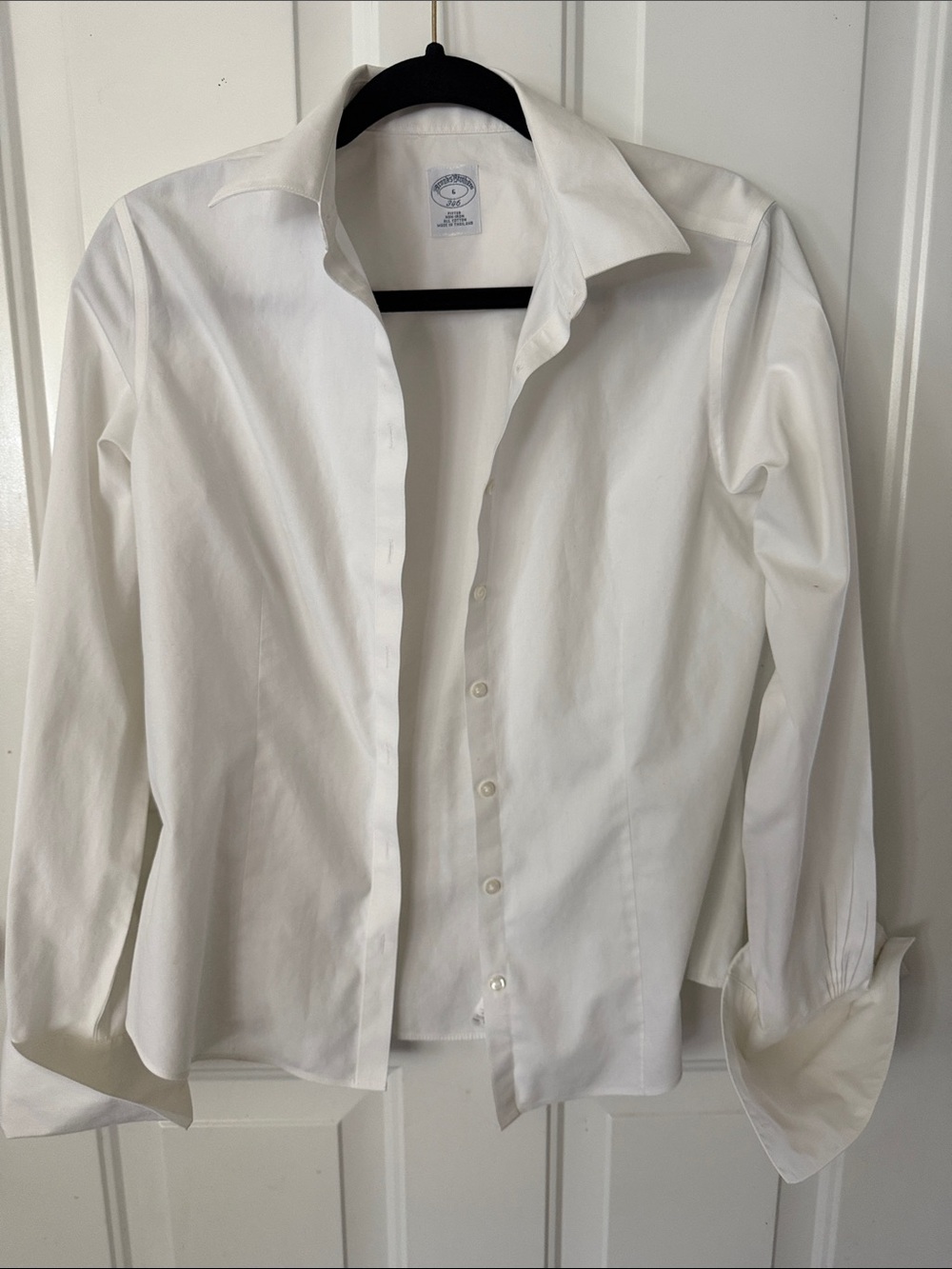 Brooks Brothers Crisp White Fitted Button-Down